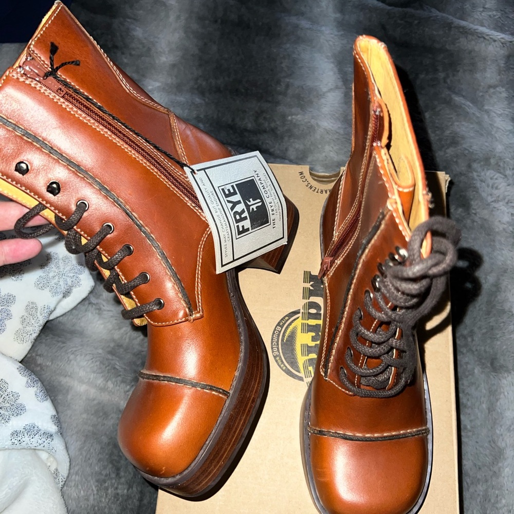 FRYE BOOT’S NEW W/ TAG’S